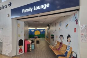 faciliteiten eurotunnel terminal family lounge